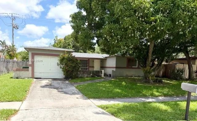 2 of 13 - 8001 Nw 3rd Place, Margate, FL