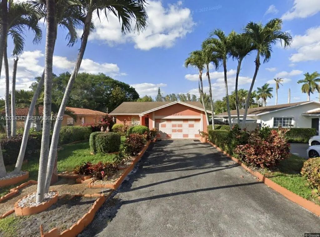 6225 Sw 59th Street, South Miami