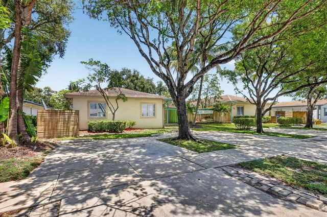 3 of 60 - 305 Sw 16th Street, Fort Lauderdale, FL