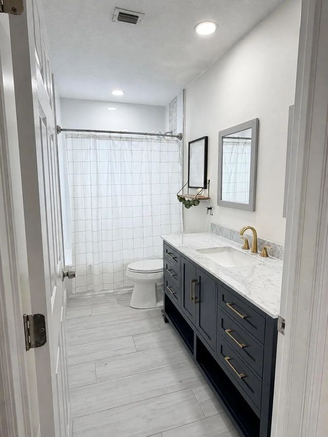 4 of 10 - 460 Sw 55th Avenue, Plantation, FL