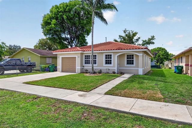 3 of 50 - 2620 Nw 15th Street, Fort Lauderdale, FL