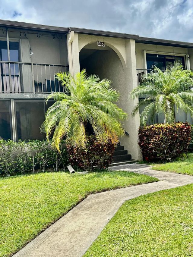 503 Shady Pine Way #a1, Greenacres