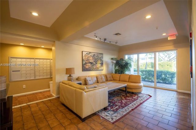 4 of 25 - 1600 Se 15th Street #601, Fort Lauderdale, FL