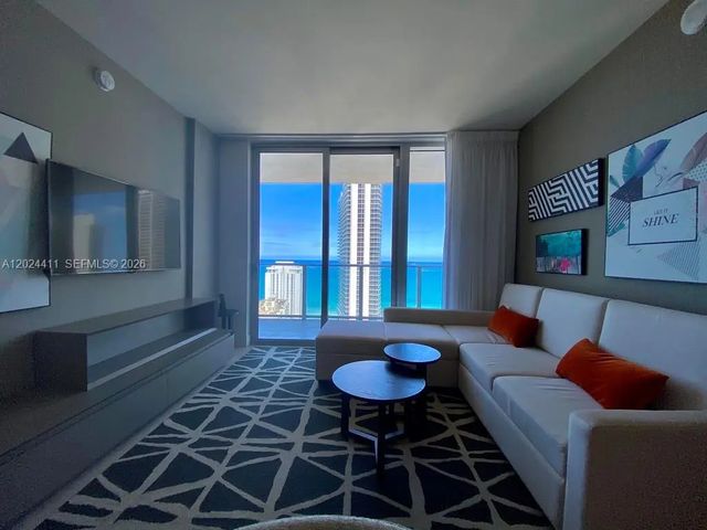 4010 S Ocean Drive #r2607, Hollywood