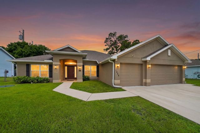 1858 Sw Mackenzie Street, Port St. Lucie