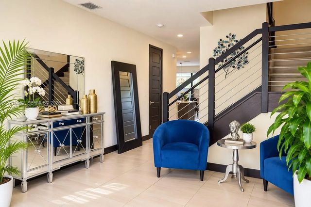 5 of 35 - 16012 Nw 91st Court, Miami Lakes, FL