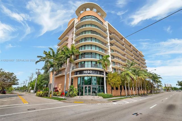 1690 Sw 27th Avenue #805, Miami