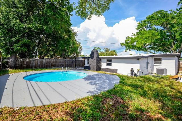5 of 33 - 9596 Groveland Street, , FL
