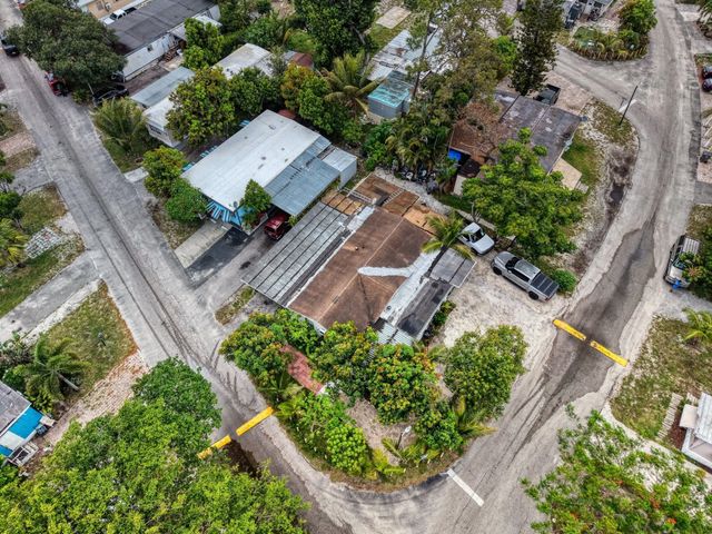 3 of 30 - 6201 18th Street S, West Palm Beach, FL