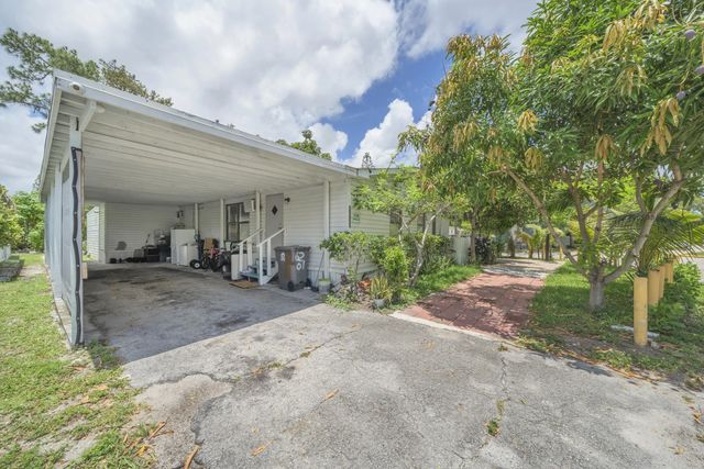 5 of 30 - 6201 18th Street S, West Palm Beach, FL