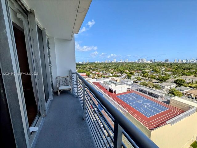 1720 Harrison Street #14d, Hollywood