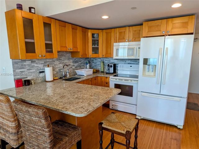 5 of 16 - 1720 Harrison Street #14d, Hollywood, FL