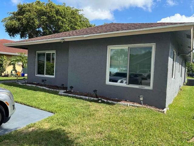 2 of 56 - 5369 Gene Circle, West Palm Beach, FL
