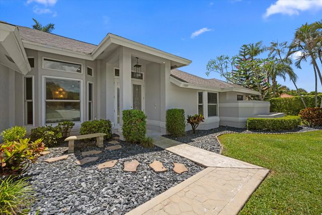 2 of 54 - 15880 Meadow Wood Drive, Wellington, FL