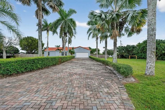 3 of 37 - 21080 Sw 242nd Street, Homestead, FL