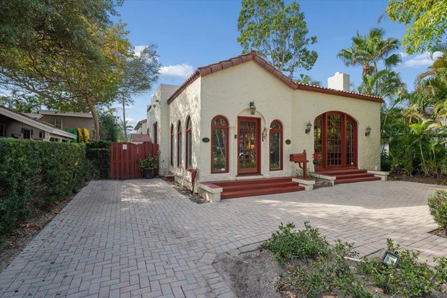 704 Se 8th Street, Fort Lauderdale