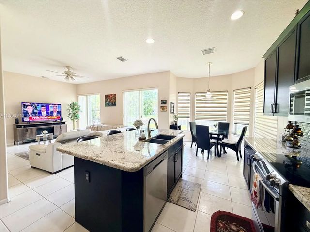 4 of 28 - 18815 Sw 29th Street, Miramar, FL