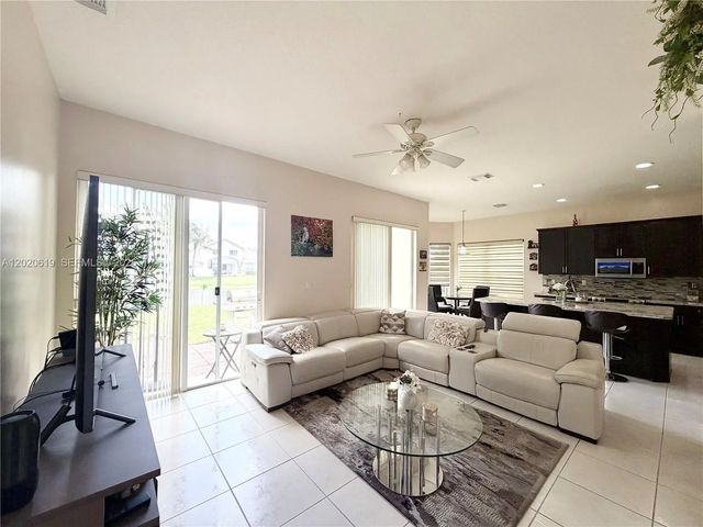 5 of 28 - 18815 Sw 29th Street, Miramar, FL