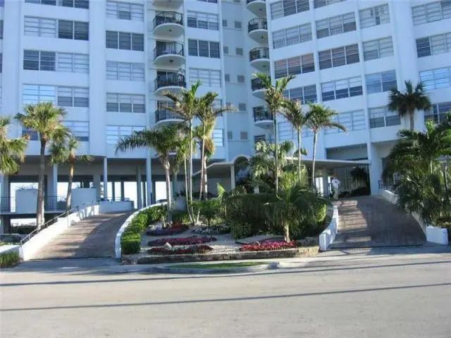 11930 N Bayshore Drive N #706, North Miami