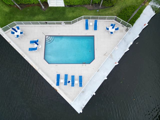 3 of 43 - 3100 Ne 47th Court #305, Fort Lauderdale, FL