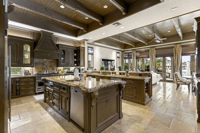 5 of 36 - 3131 Ne 27th Avenue, Lighthouse Point, FL
