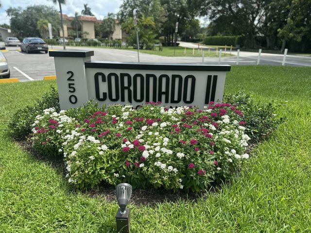 250 Jacaranda Drive #408, Plantation