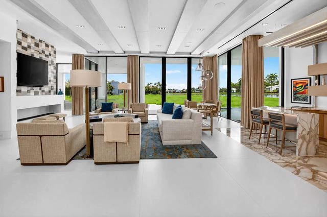 5 of 58 - 6960 Lake Estates Court, Boca Raton, FL