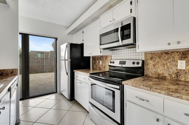 311 3rd Way, West Palm Beach