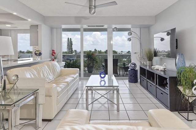 5 of 64 - 2841 N Ocean Boulevard #602, Fort Lauderdale, FL