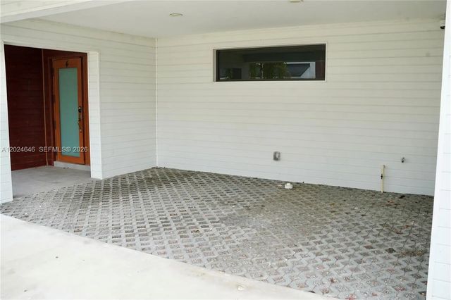 4 of 39 - 958 Nw 10th Street #4, Florida City, FL