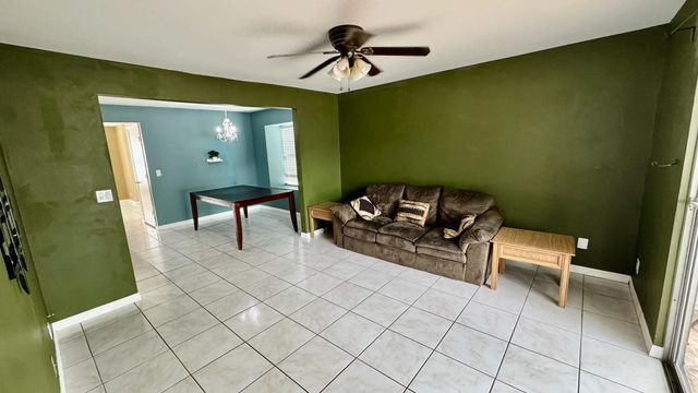 4 of 31 - 5885 Rambler Rose Way, West Palm Beach, FL