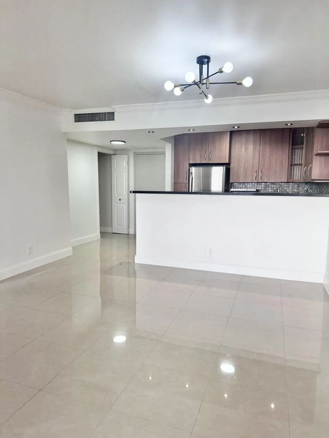 4 of 17 - 600 Three Islands Boulevard #1108, Hallandale Beach, FL