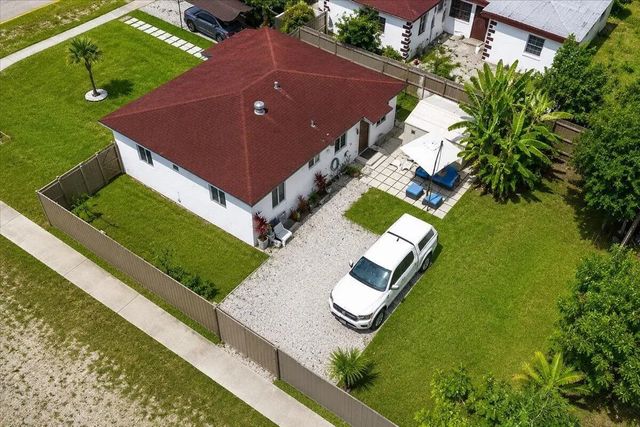 995 Ne 156th Terrace, North Miami Beach
