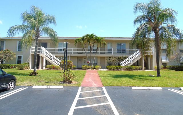 309 Circle Drive S #204, Boynton Beach