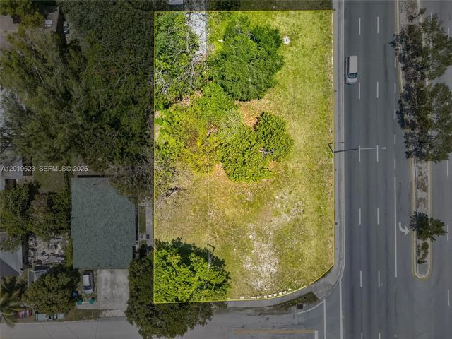 4 of 7 - 63xx Nw 22nd Avenue, Miami, FL