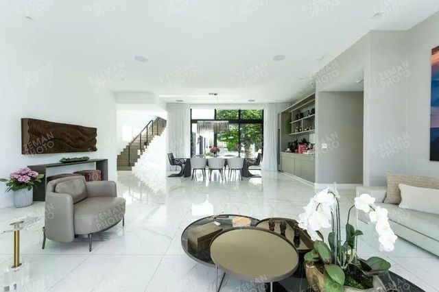 2 of 84 - 16550 Sunset Way, Weston, FL