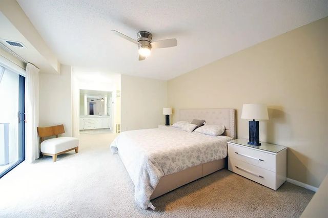 5 of 14 - 1700 Embassy Drive #504, West Palm Beach, FL