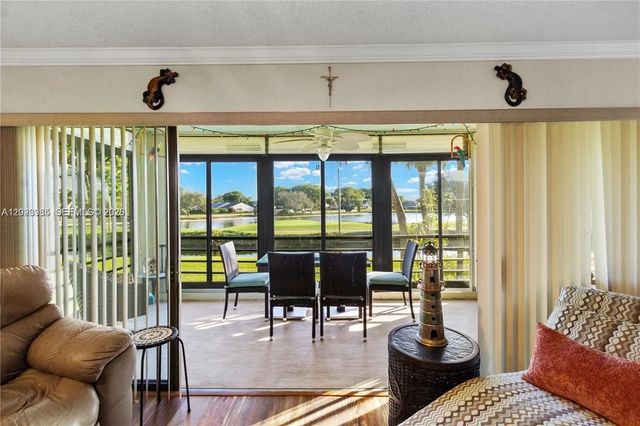 5519 Fairway Park Drive #203, Boynton Beach
