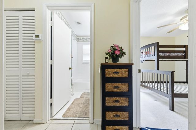 4 of 43 - 5317 Oakmont Village Circle, Lake Worth, FL