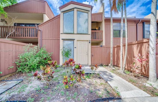 2 of 46 - 6547 Sw 116th Place #c, Miami, FL
