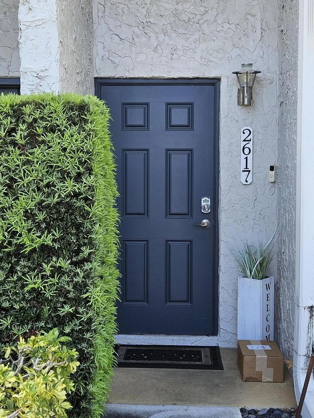 2617 N 40th Avenue, Hollywood