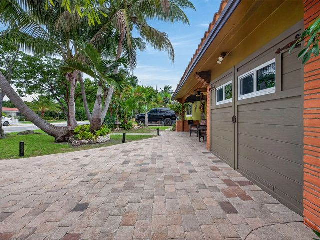 5 of 85 - 949 Ne 25th Avenue, Pompano Beach, FL