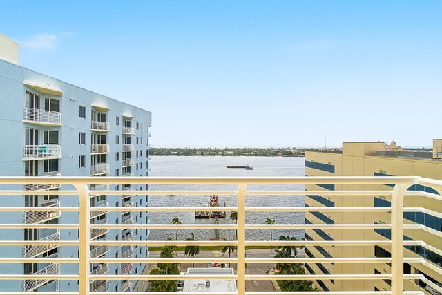 4 of 43 - 1551 N Flagler Drive #lph 11, West Palm Beach, FL