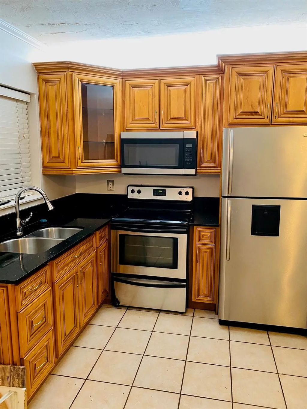 1301 N 12th Court #12a, Hollywood
