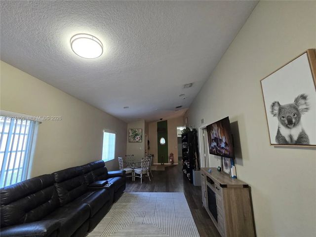 5 of 41 - 1236 Ne 32nd Avenue, Homestead, FL