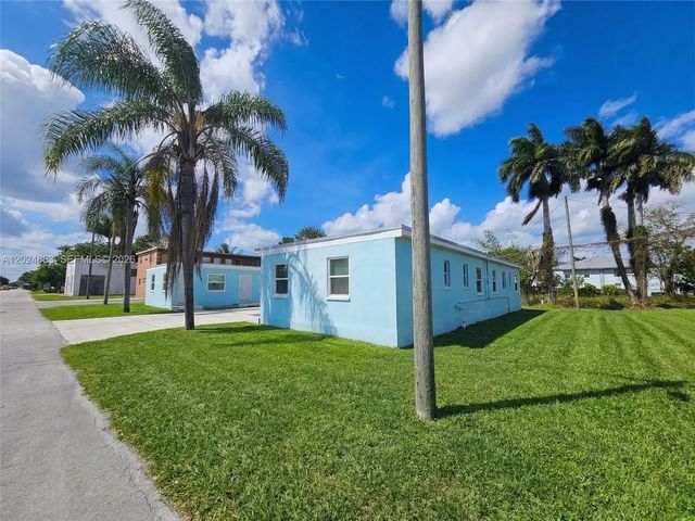 2 of 16 - 625 W Avenue A, Belle Glade, FL