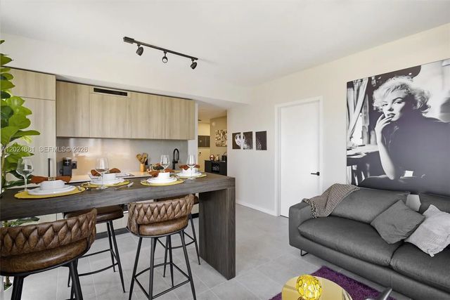 2 of 83 - 121 Ne 5th Street #1712, Miami, FL