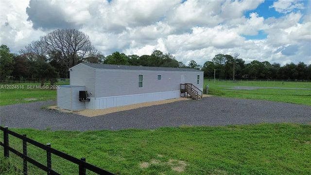3 of 15 - 170 S Jinete Street, Clewiston, FL