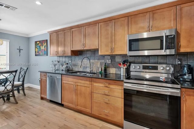 4 of 56 - 14930 Sw 104th Street #27, Miami, FL
