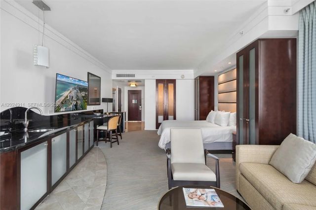 4 of 9 - 4391 Collins Avenue #1002, Miami Beach, FL